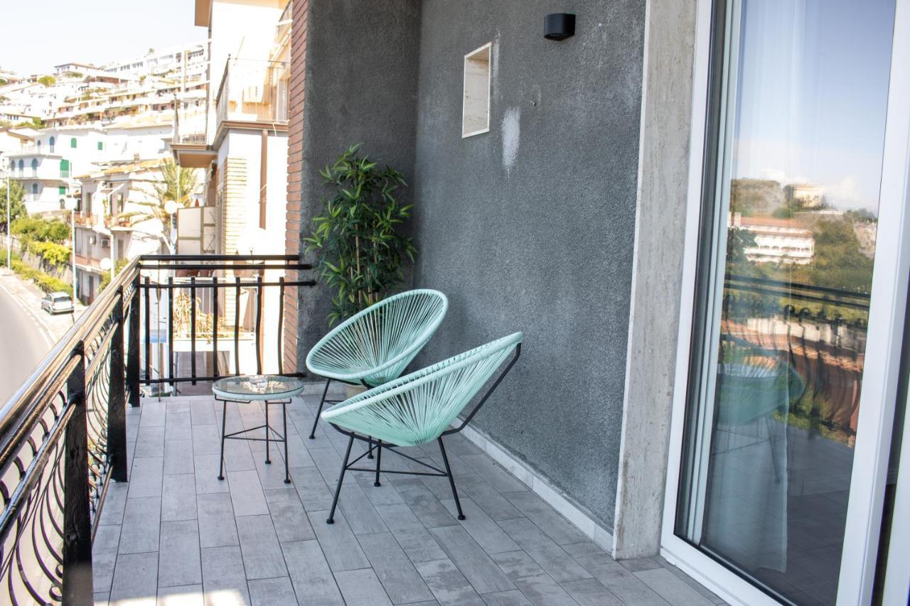 1531 Jackson B&B Scalea Buitenkant foto