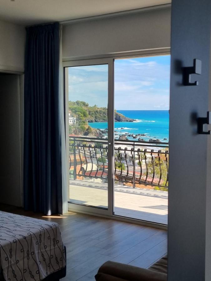 1531 Jackson B&B Scalea Buitenkant foto